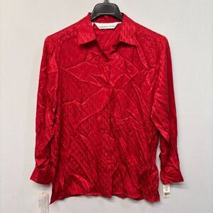 NWT Carlie's Court Women 100% Silk Blouse Top Button Shirt Size 6 Red B381 -15